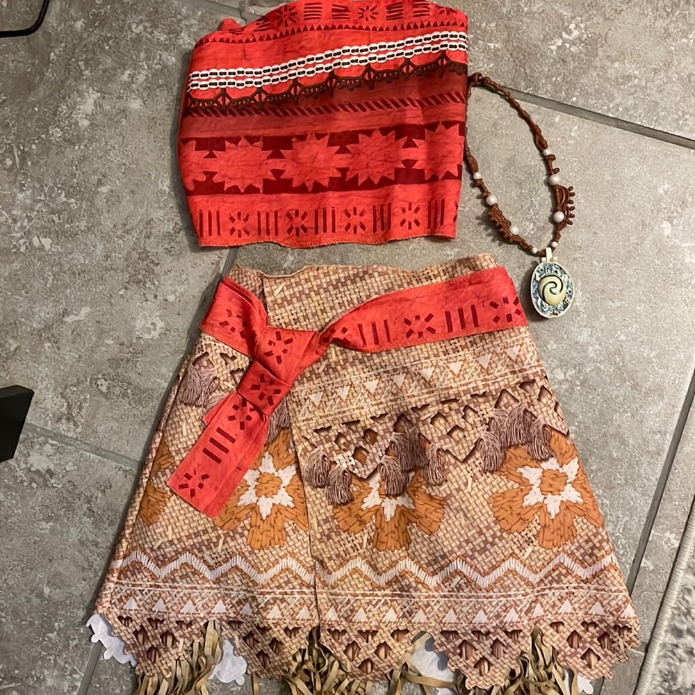 Moana costume